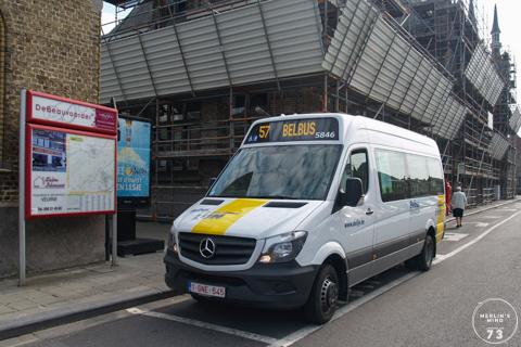 VDL Bus & Coach MidCity (met Mercedes chassis) aan het station van Veurne.