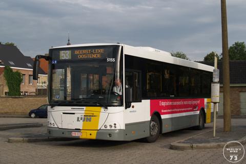 Jonckheere Transit 2000 aan het station te Diksmuide.