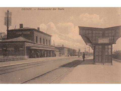 Postkaart van het oud station van Deinze.