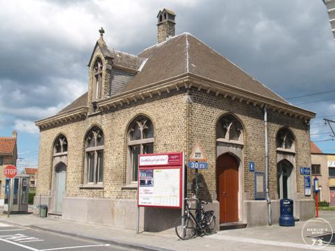 Het station van Veurne zoals velen het jaren gekend hebben.